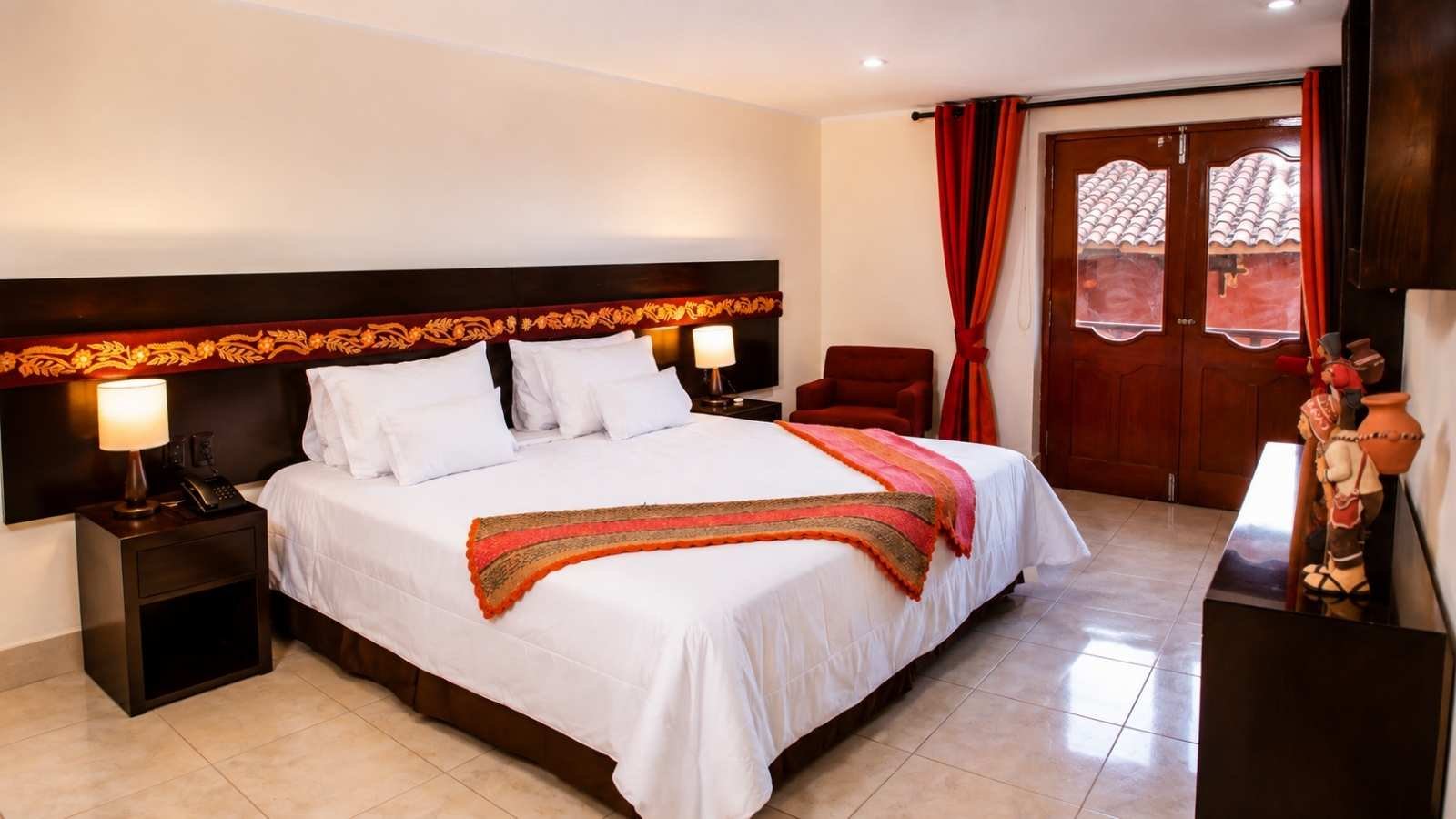 Habitacion Deluxe - Altipacha Hotel - Cámara Regional Comercio Ayacucho